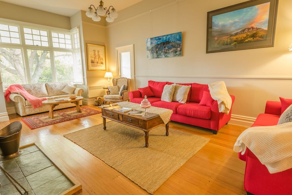Photo of Livingroom in Barrington