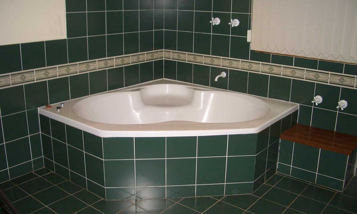 Photo of Bathroom in Kurrajong Heights