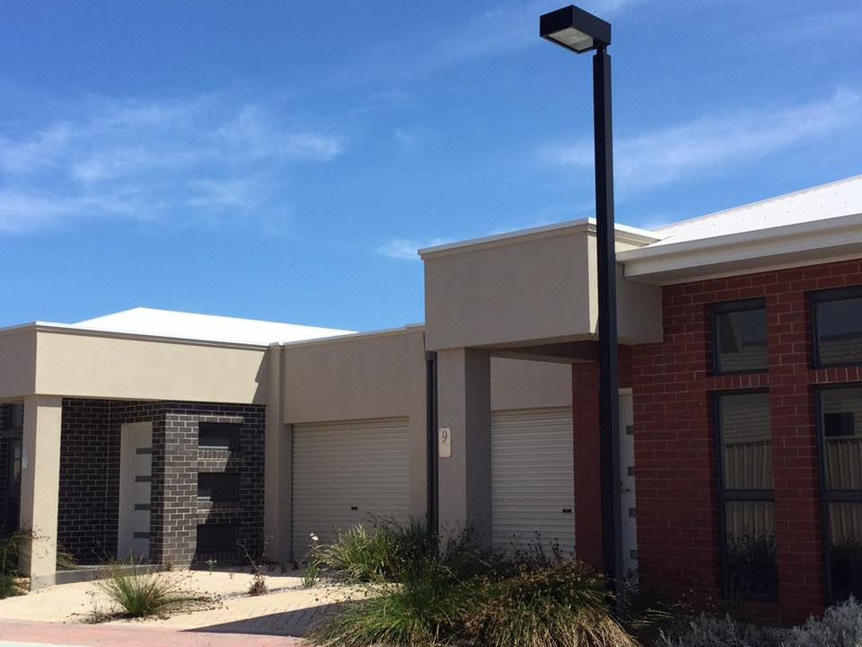Photo of Buildings in Kingscote