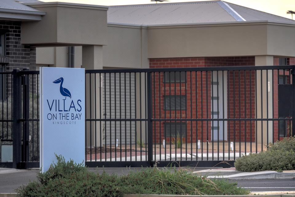Photo of Buildings in Kingscote