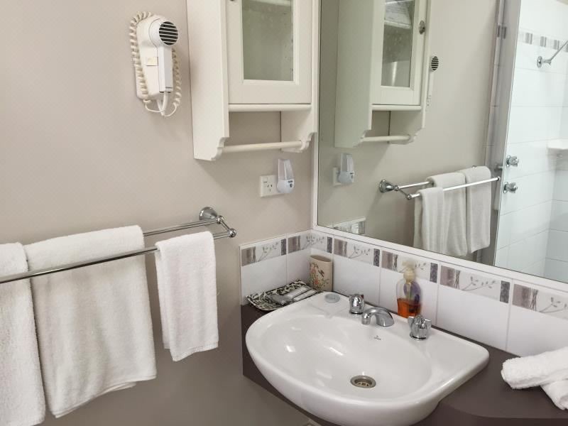 Photo of Bathroom in Cowaramup