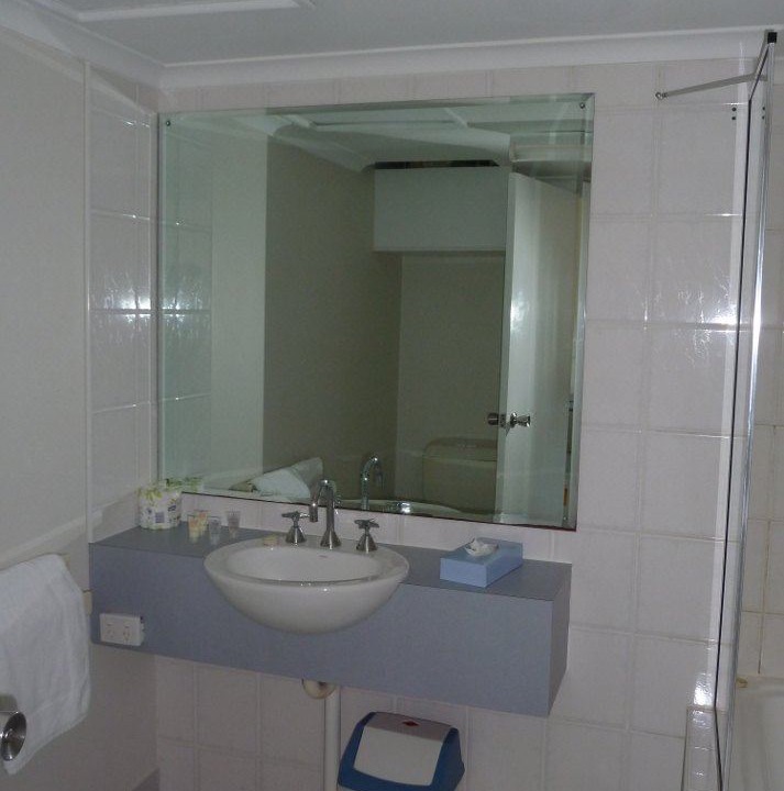 Photo of Bathroom in Cullen Bay