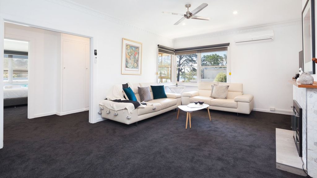 Photo of Livingroom in Lake Wendouree