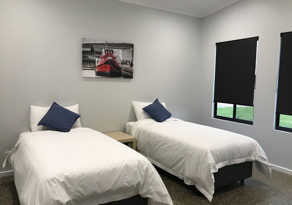 Photo of Bedroom in Kingscote