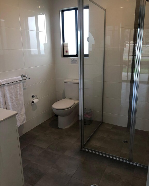 Photo of Bathroom in Kingscote
