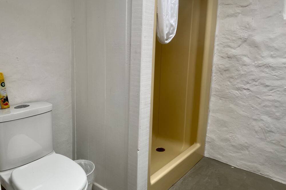 Photo of Bathroom in Cape Bridgewater