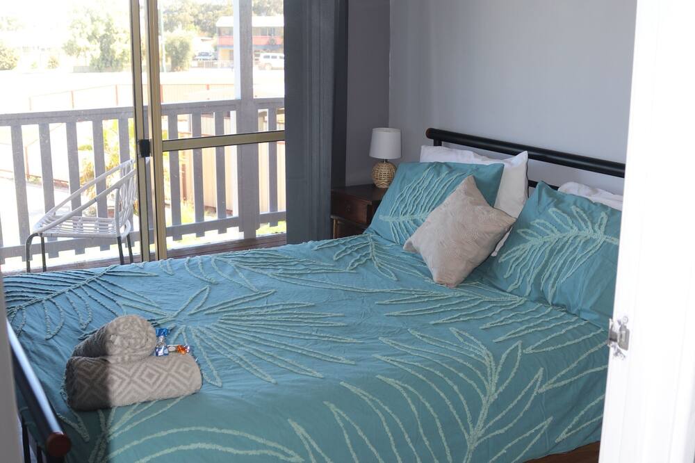 Photo of Bedroom in Green Head