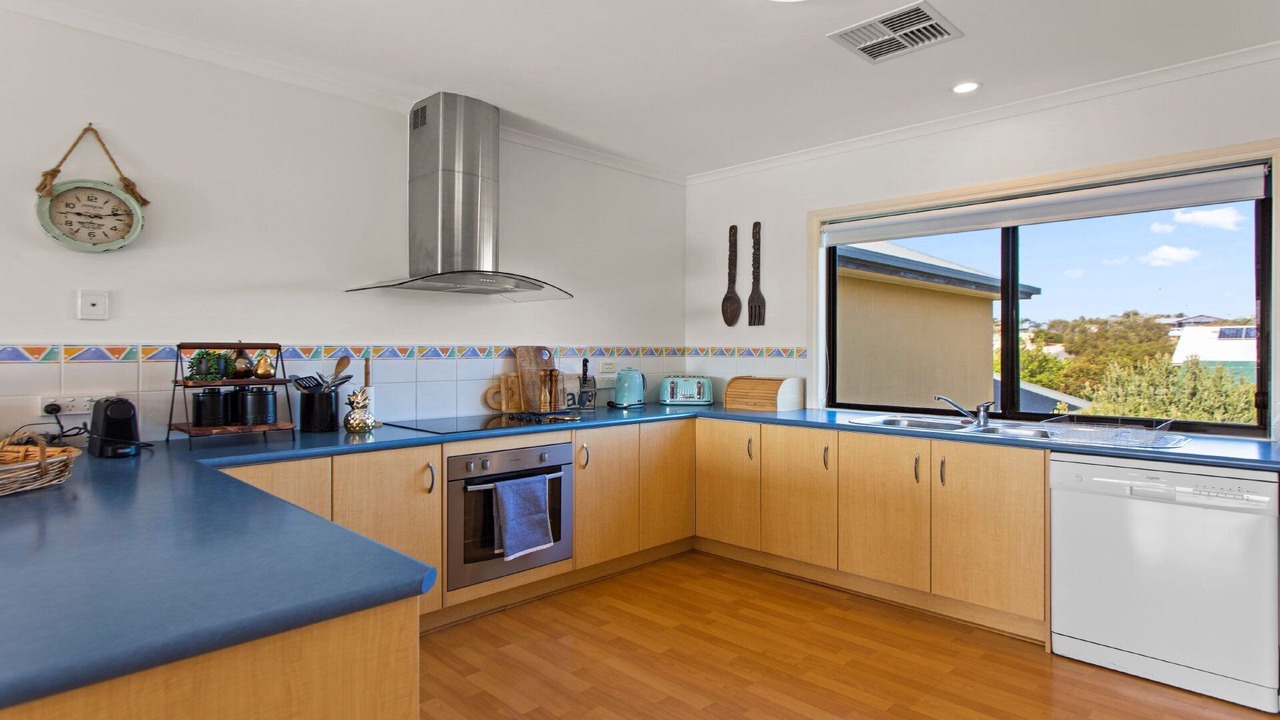 Photo of Kitchen in Lake Wangary