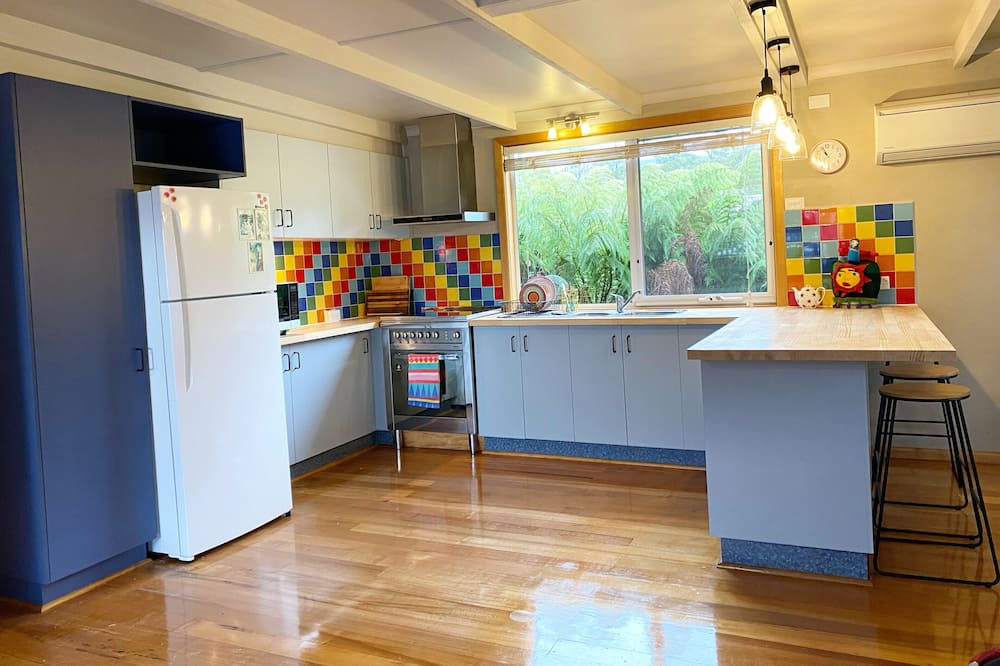 Photo of Kitchen in Adventure Bay