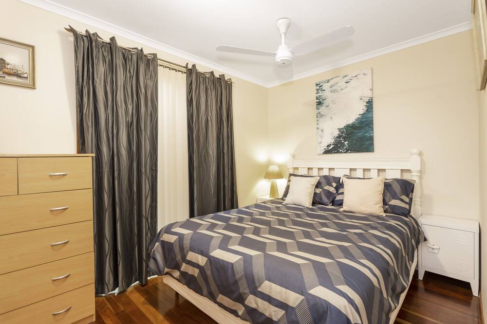 Photo of Bedroom in Ledge Point