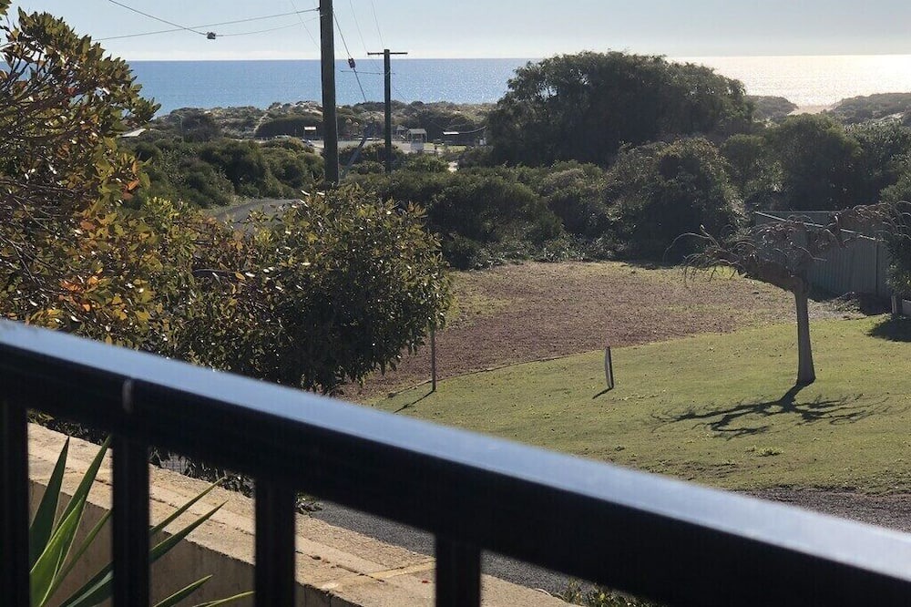 Photo of Patio Balcony in Preston Beach