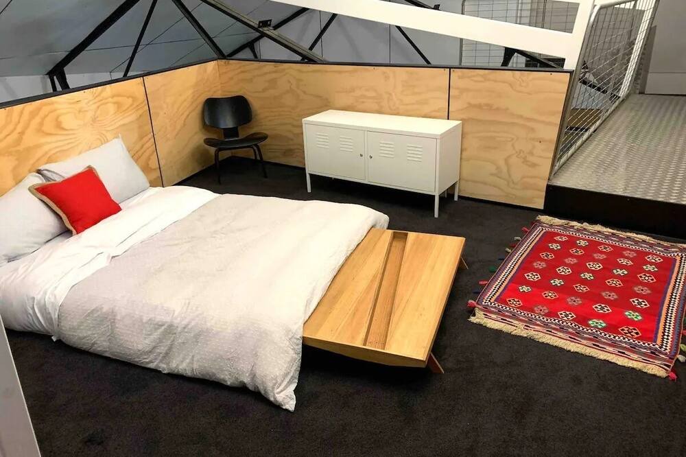 Photo of Bedroom in Newcastle West