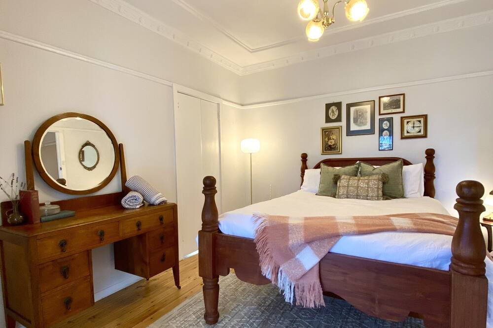 Photo of Bedroom in Wentworth Falls