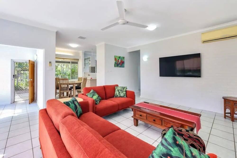 Photo of Livingroom in Rapid Creek