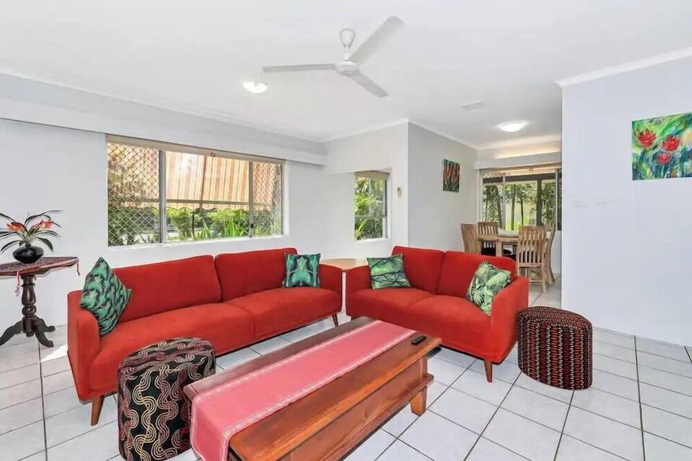 Photo of Livingroom in Rapid Creek