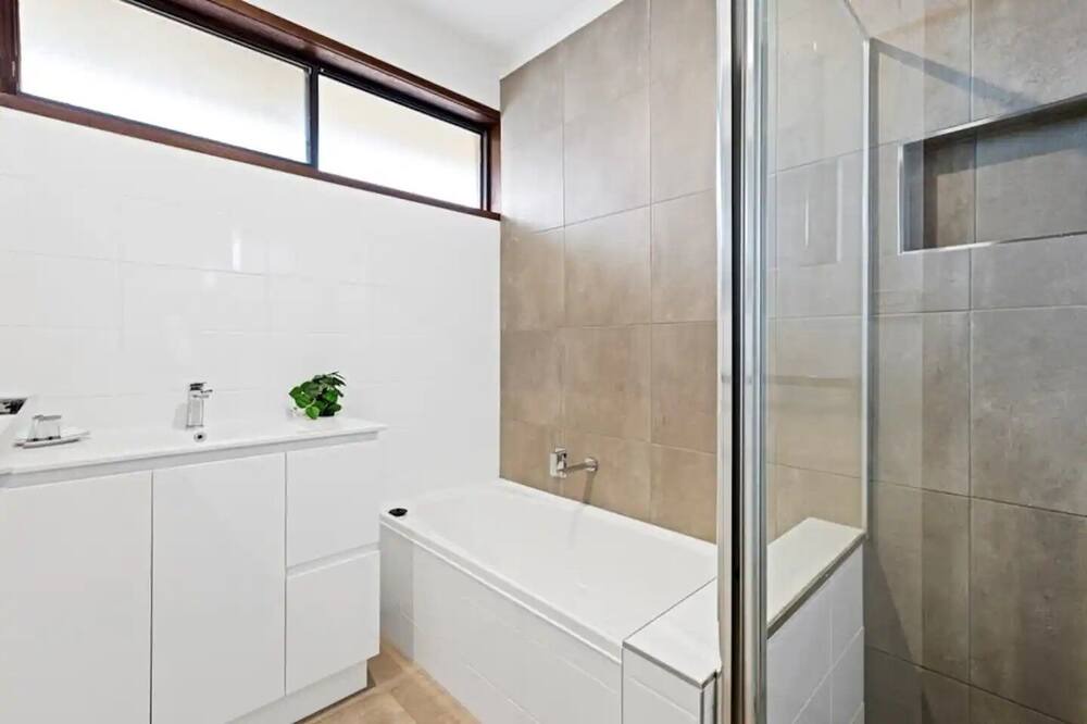 Photo of Bathroom in Mildura