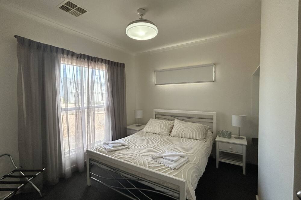 Photo of Bedroom in North Beach