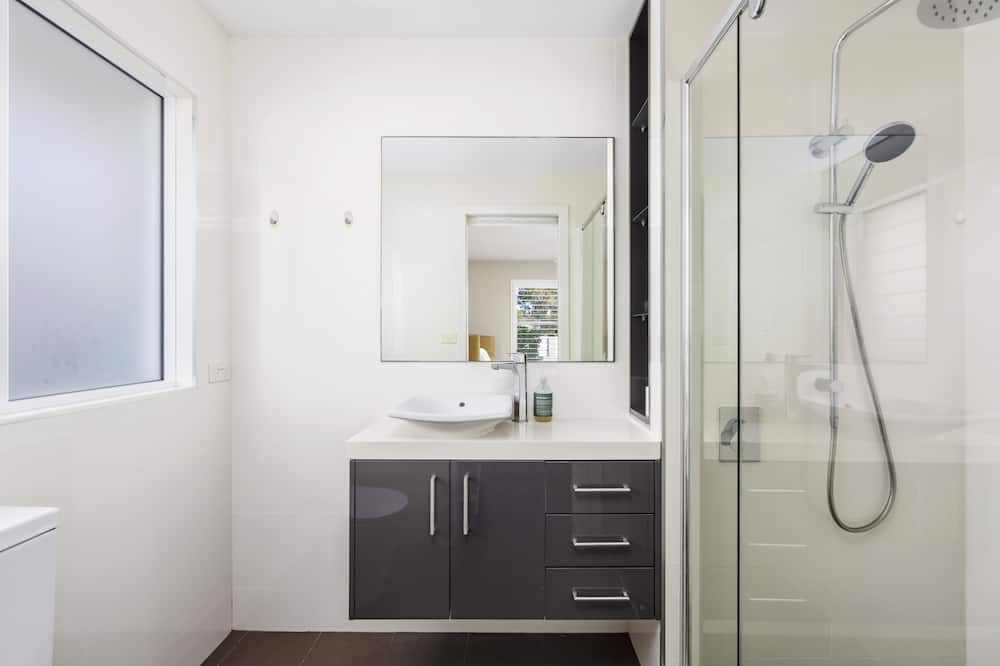 Photo of Bathroom in Shoal Bay