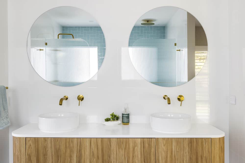 Photo of Bathroom in Shoal Bay