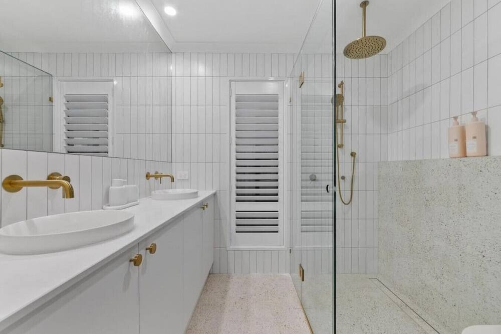 Photo of Bathroom in Armstrong Creek
