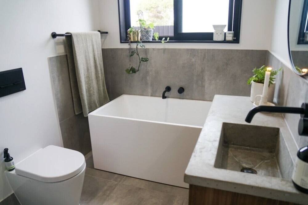 Photo of Bathroom in Port Lincoln