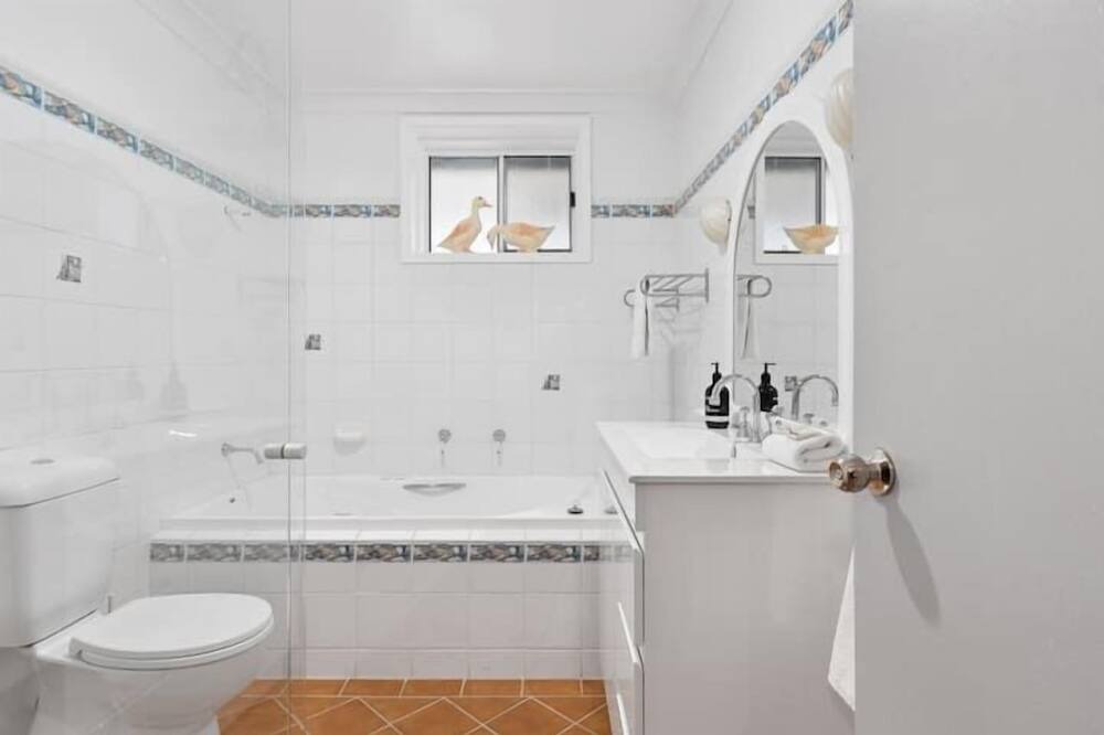 Photo of Bathroom in Toukley