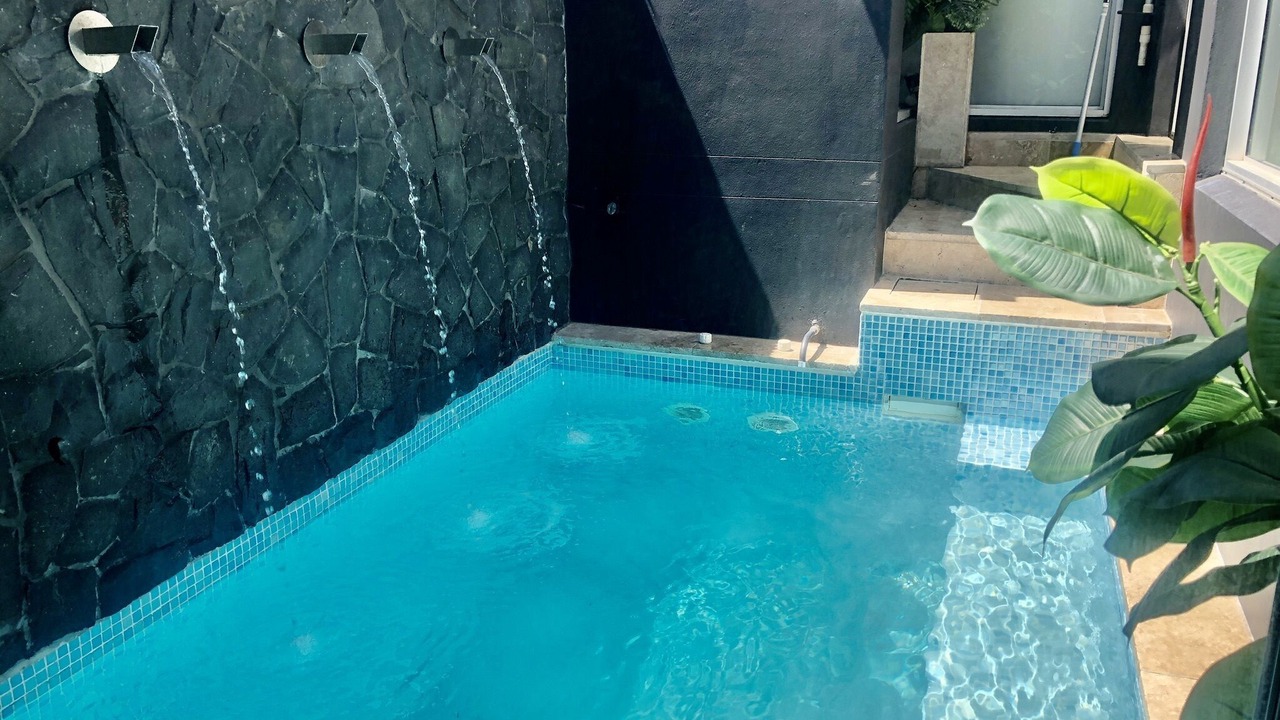 Photo of Outdoor in Annandale