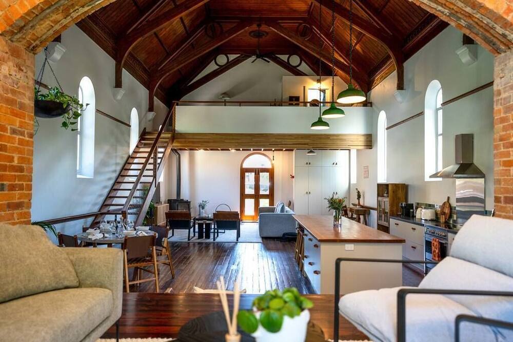 Photo of Livingroom in Summertown