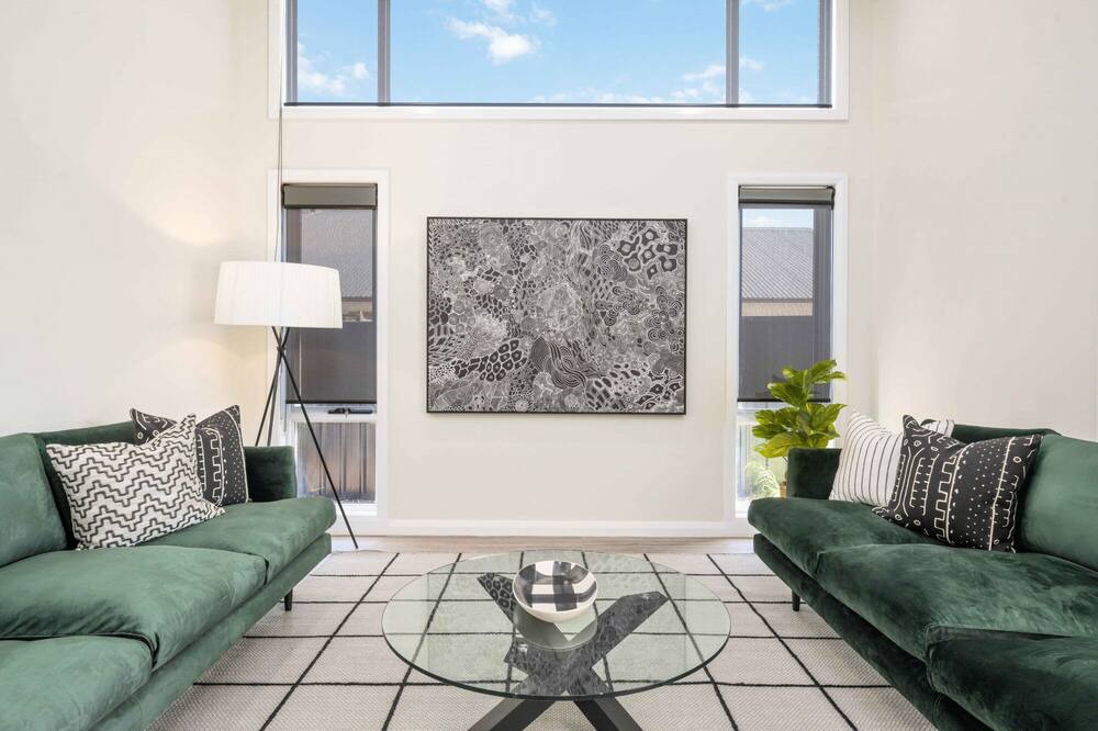 Photo of Livingroom in Orange