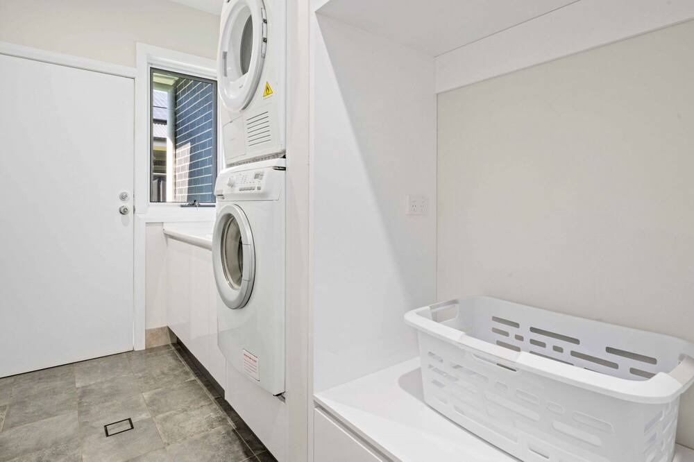 Photo of Bedroom in Orange