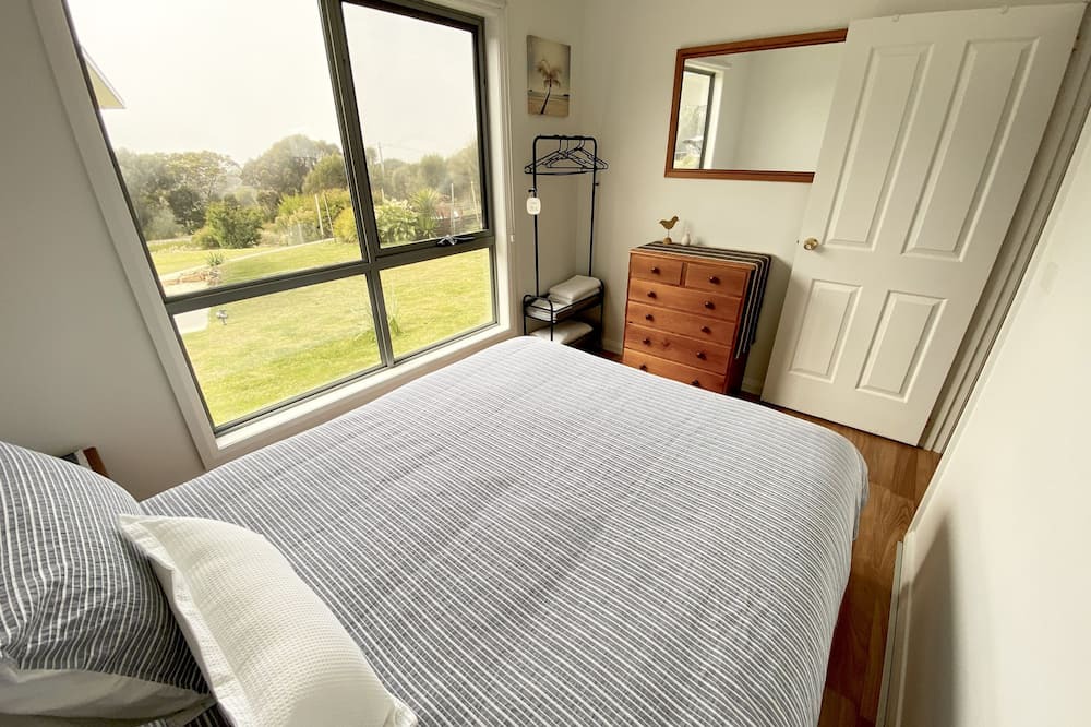 Photo of Bedroom in Greens Beach