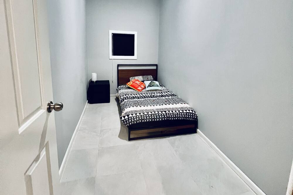 Photo of Bedroom in Wellington
