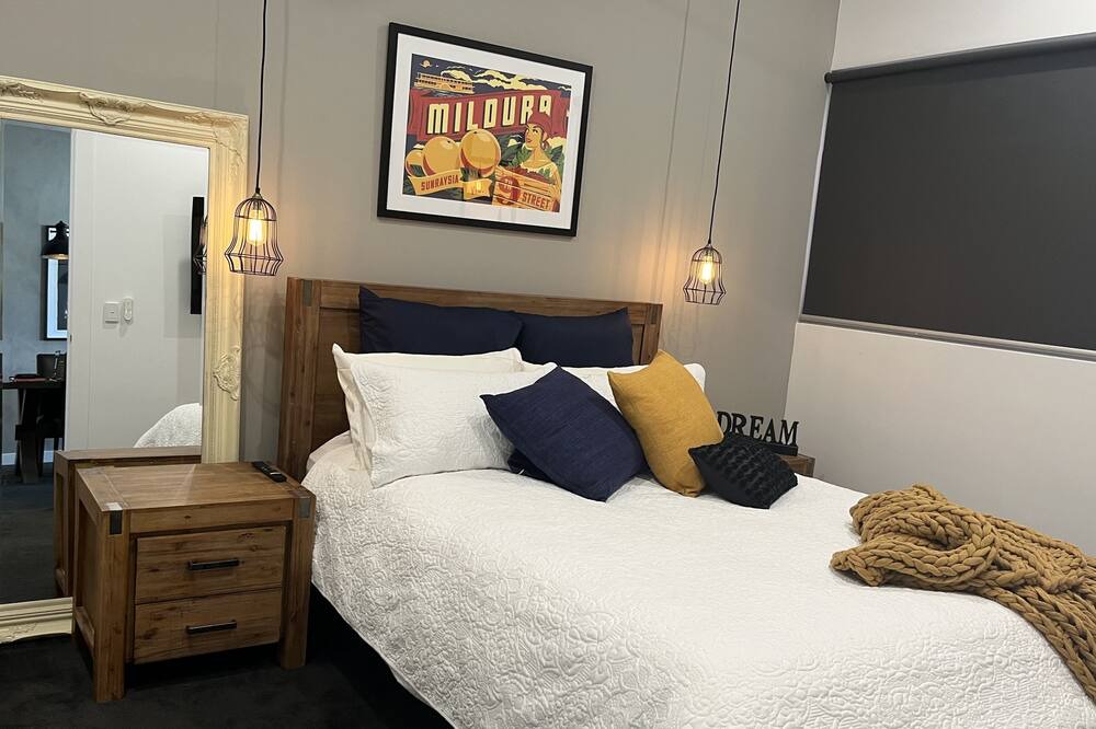 Photo of Bedroom in Docklands