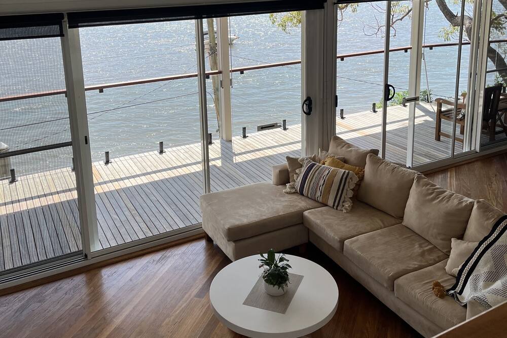 Photo of Livingroom in Little Wobby