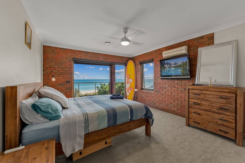 Photo of Bedroom in Bonbeach