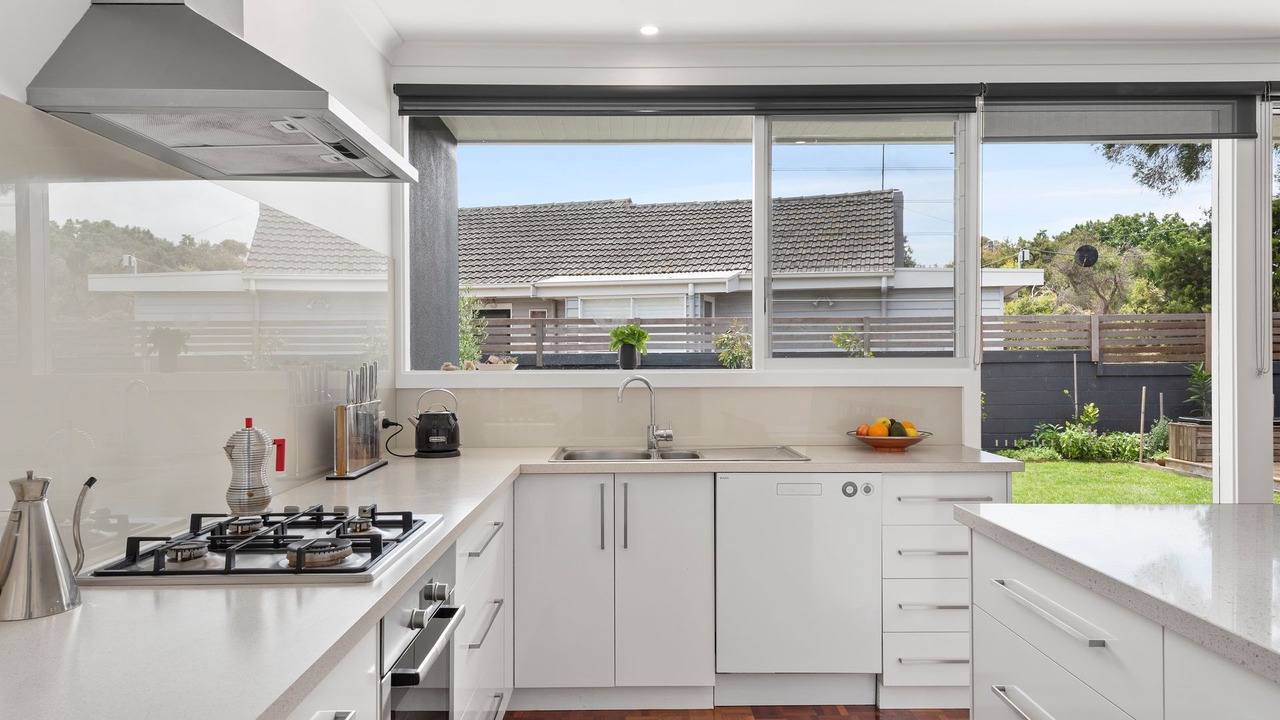 Photo of Kitchen in Point Lonsdale