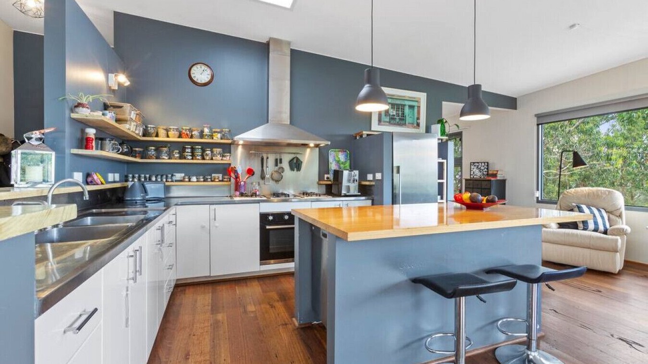 Photo of Kitchen in Skenes Creek