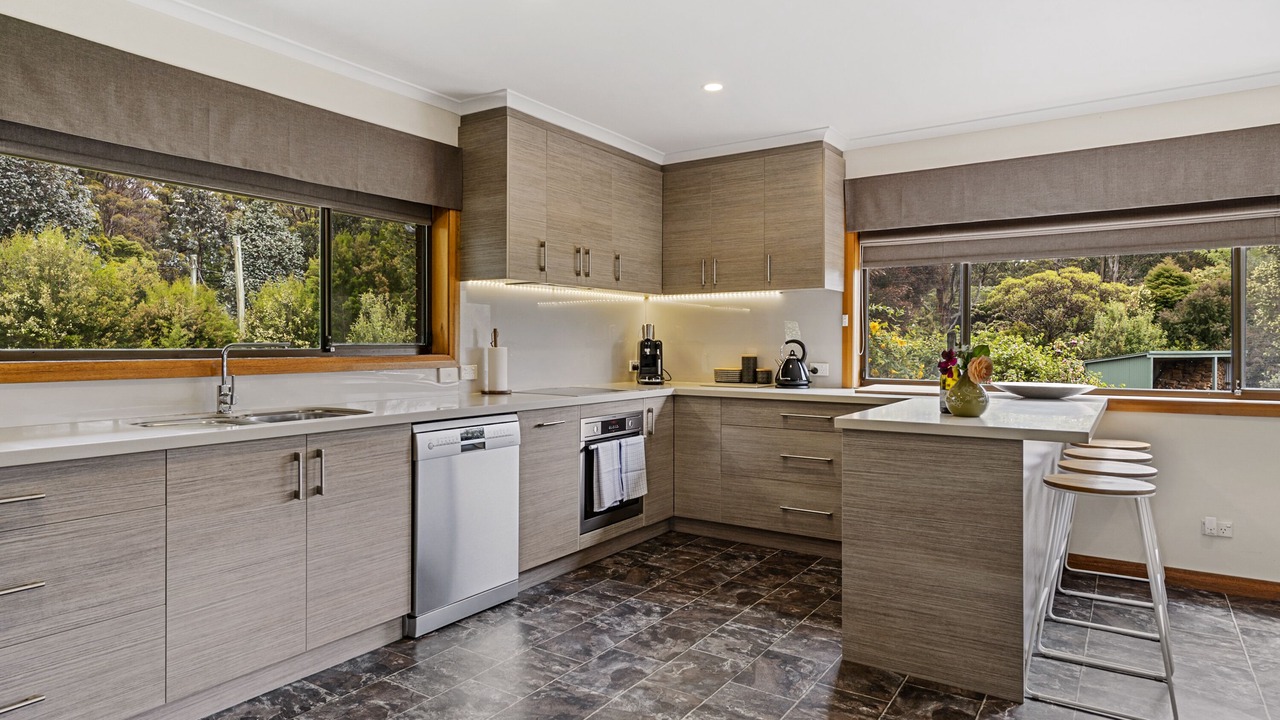 Photo of Kitchen in Adventure Bay