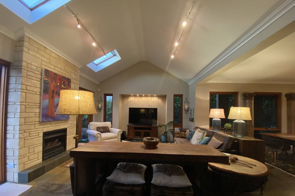 Photo of Bedroom in North Coogee