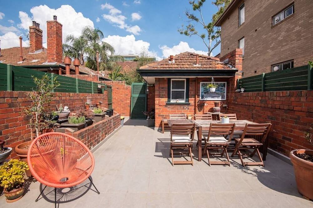 Photo of Outdoor in St Kilda West