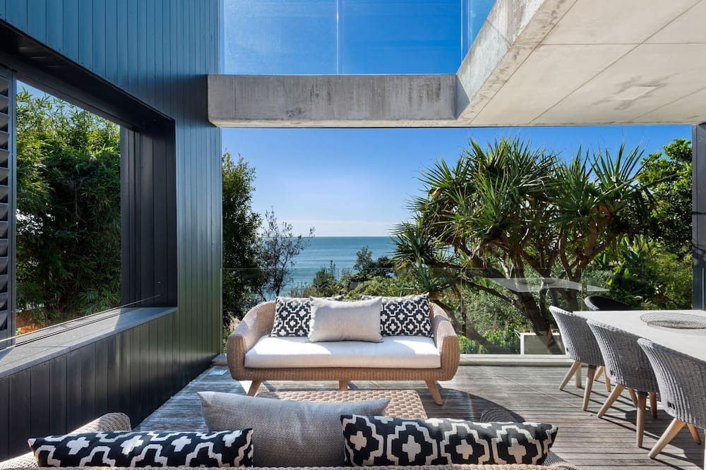 Photo of Others in Whale Beach
