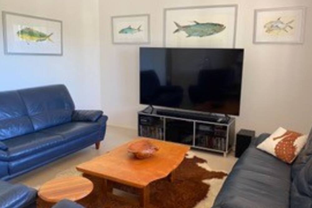 Photo of Livingroom in Exmouth