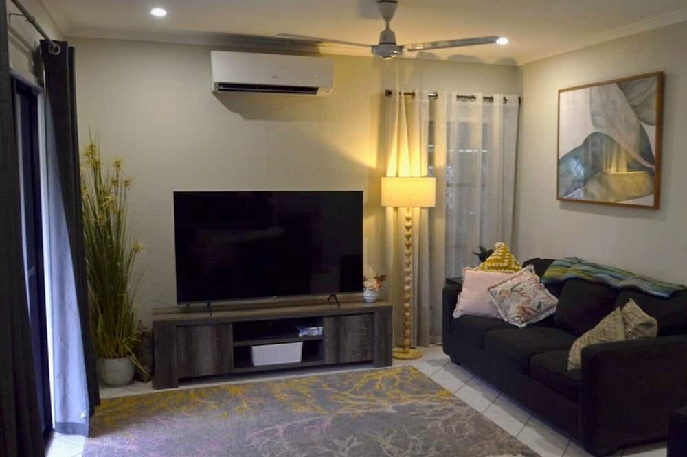 Photo of Livingroom in Anula