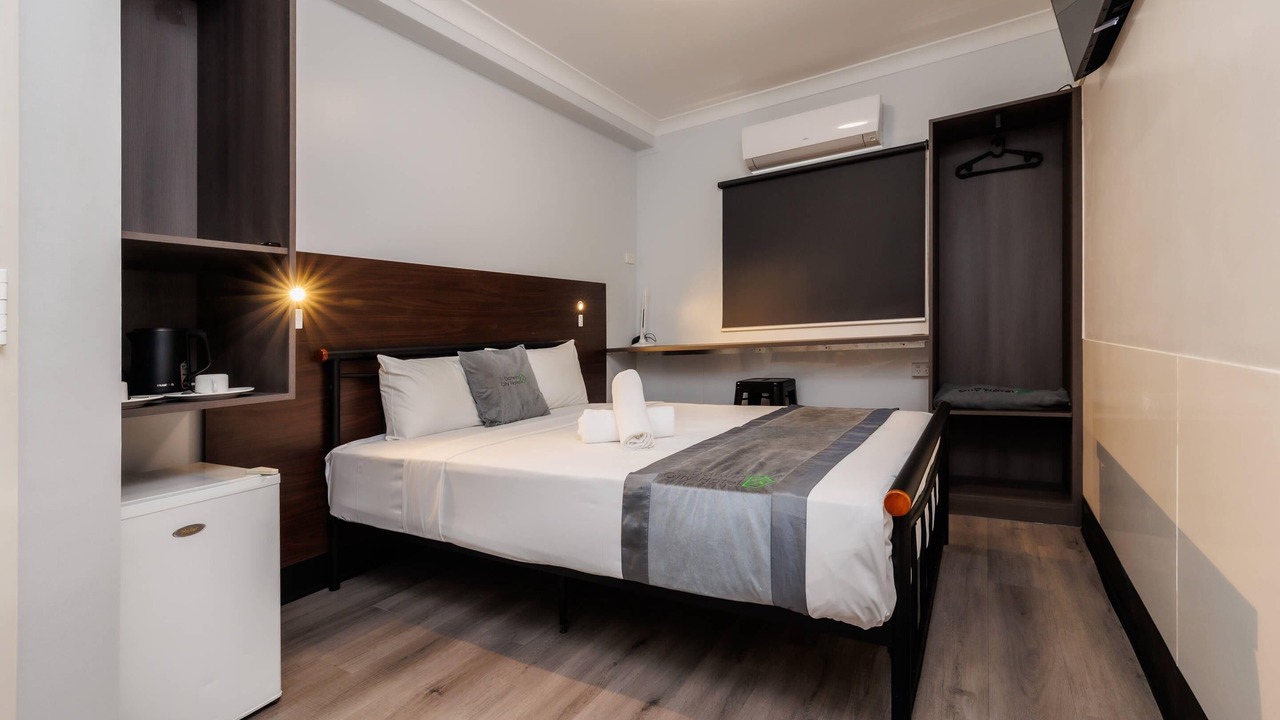 Photo of Bedroom in Darwin City Centre