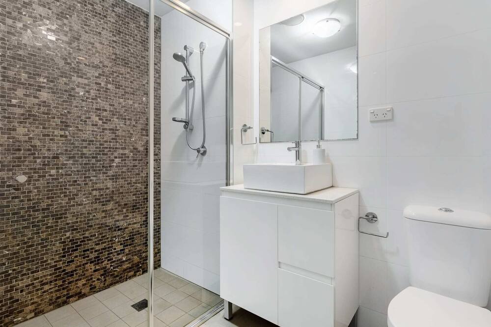 Photo of Bathroom in Brighton-le-Sands