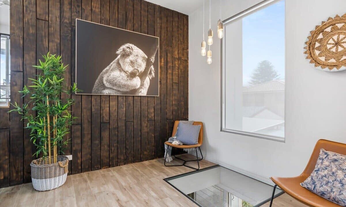 Photo of Others in Redhead