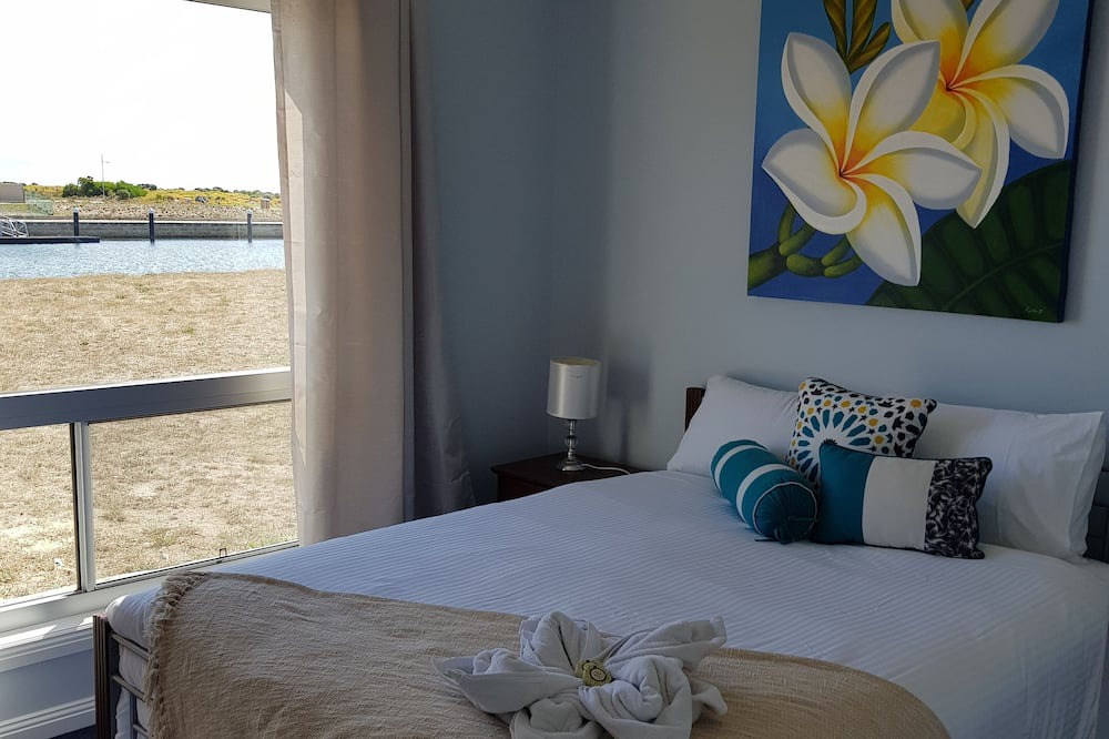 Photo of Bedroom in Cape Jaffa