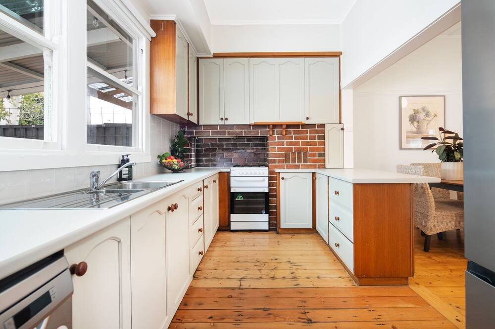 Photo of Kitchen in Golden Point