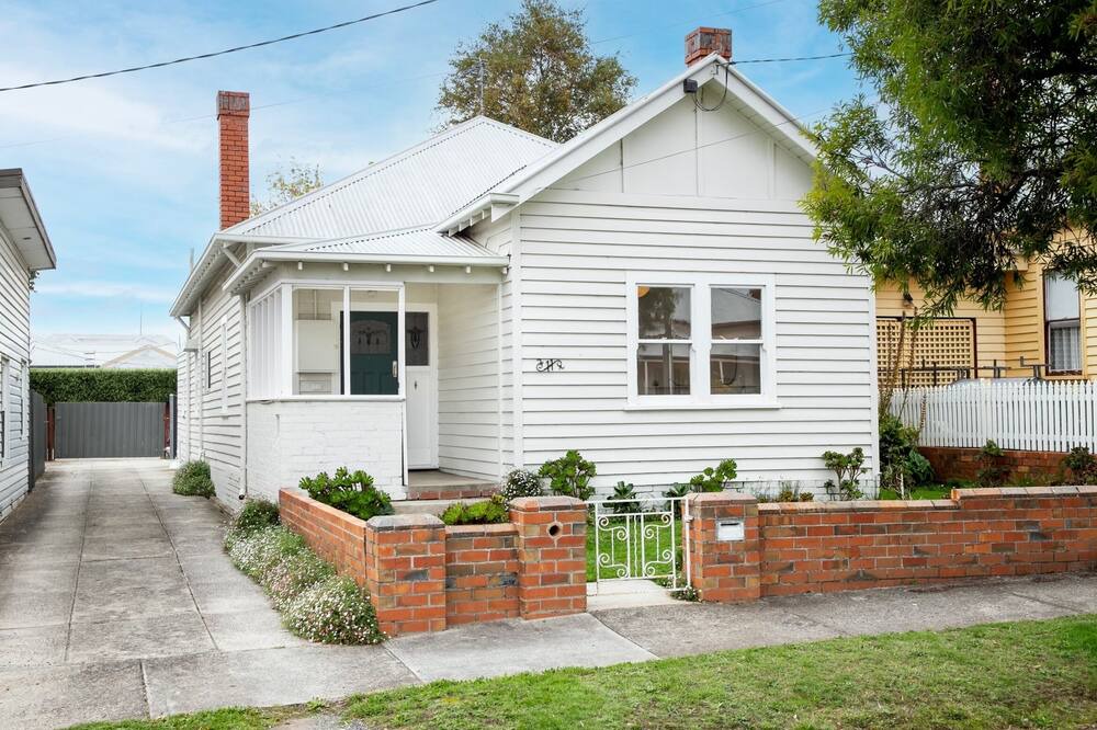 Photo of Outdoor in Golden Point