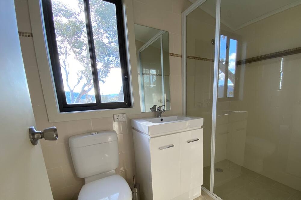 Photo of Bathroom in Crackenback